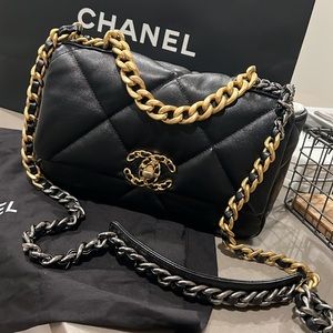 Chanel 19 medium size bag.